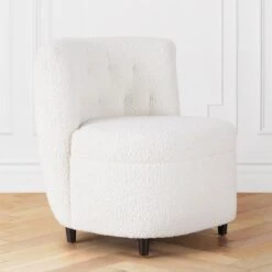 Minna Chair