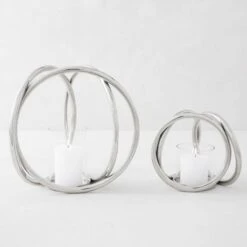 Trinity Pillar Holder