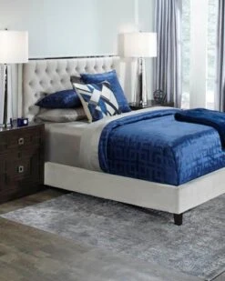 Glass Knot -Online Furniture Sale webimage 160172499a rv1 jpg