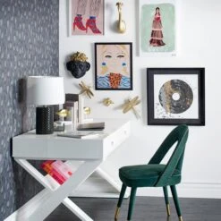 Kiss Bookends -Online Furniture Sale webimage 186978359 3 jpg