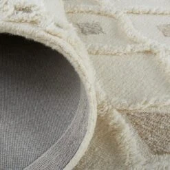 Evie Rug - Ivory -Online Furniture Sale webimage 620058810 2 jpg