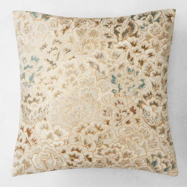 Eva Pillow 22" 3 Eva Pillow 22"