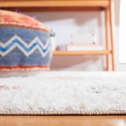 Charlie Rug - Ivory 12 Charlie Rug - Ivory -Online Furniture Sale webimage 620718868 DTL2