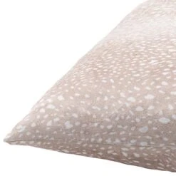 Amur Pillow 20" - Tan/Cream 10 Amur Pillow 20" - Tan/Cream -Online Furniture Sale webimage 620721123 DTL2